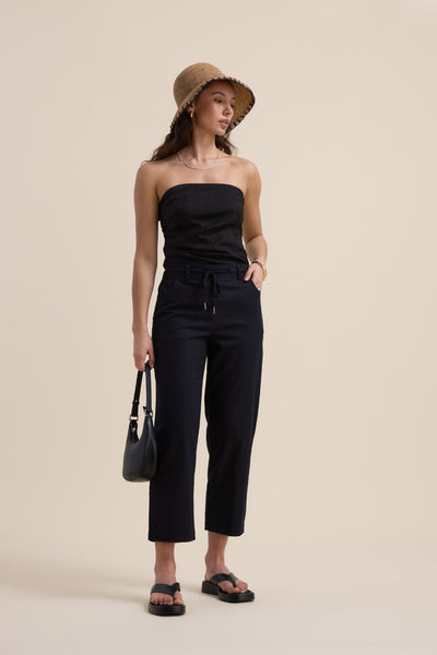 Linen Pants: A Sustainable and Stylish Choice for Every Season 19 image 21