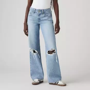 Barrel Jeans: The Comfortable Trend Shaping the U.S. Denim Scene 38 image 25